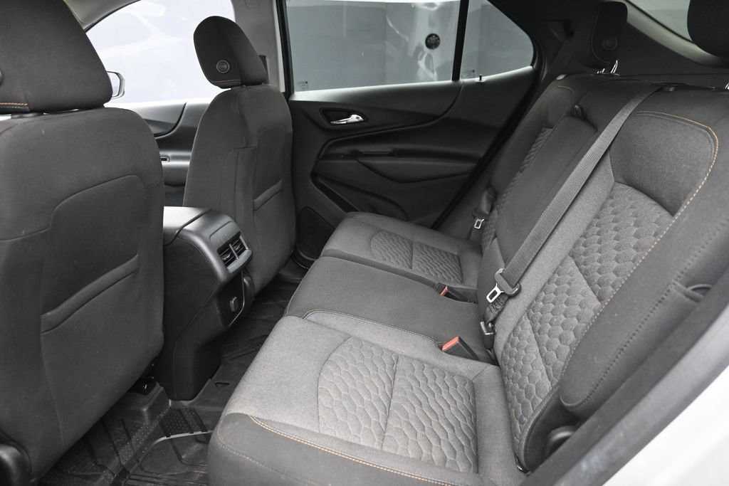 Used 2018 Chevrolet Equinox LT AWD/4WD image 12