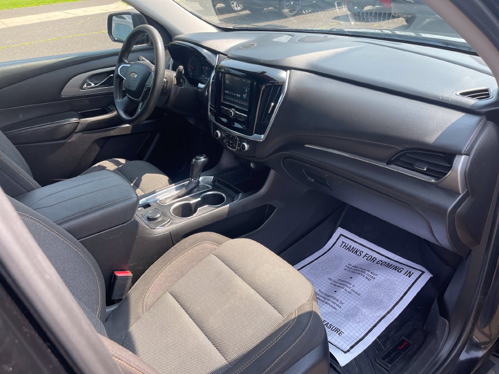Used 2019 Chevrolet Traverse LS AWD/4WD image 21