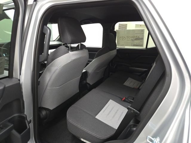New 2026 Toyota 4Runner TRD Off-Road AWD/4WD image 15