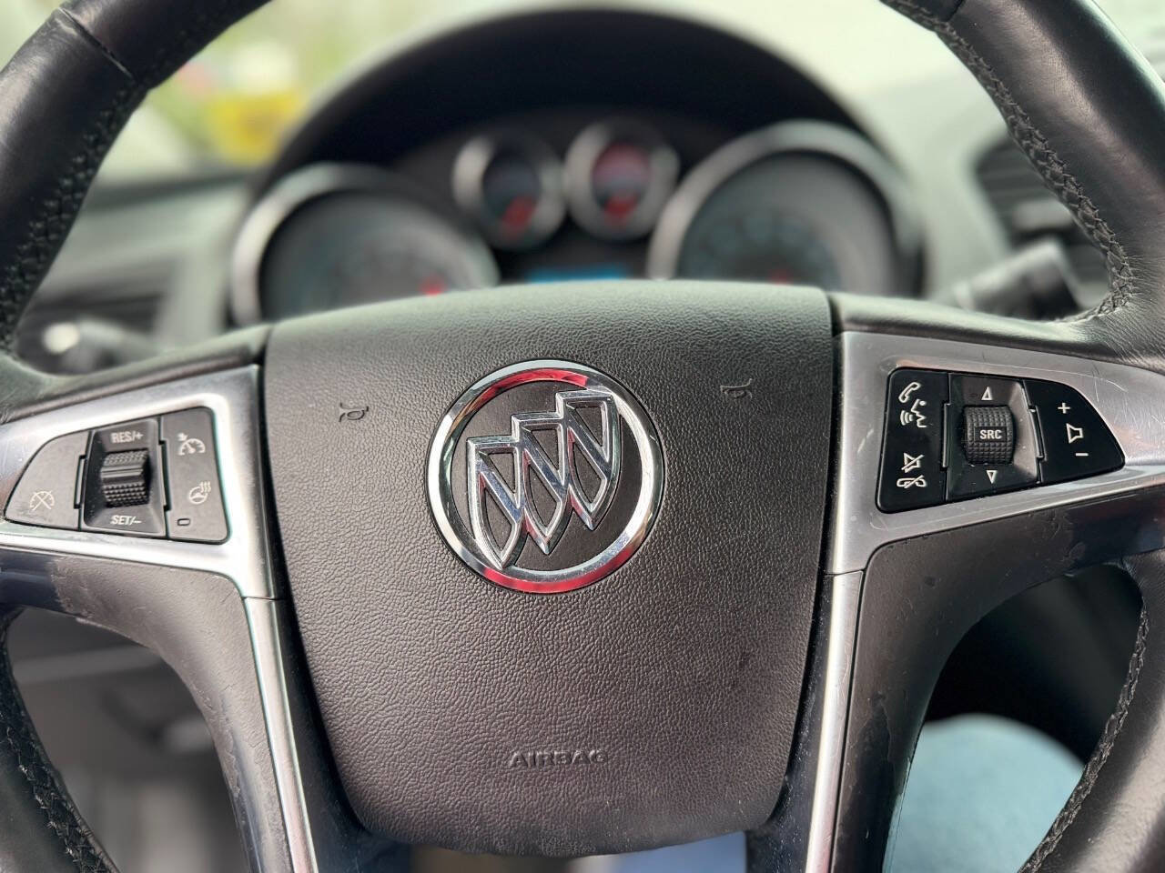 Used 2013 Buick Regal Premium FWD image 19