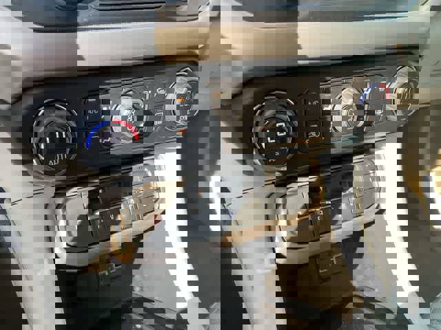 Used 2023 GMC Acadia Denali image 23