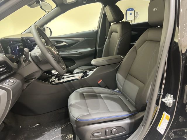 New 2026 Buick Envista Sport Touring w/ Convenience I Package FWD image 17