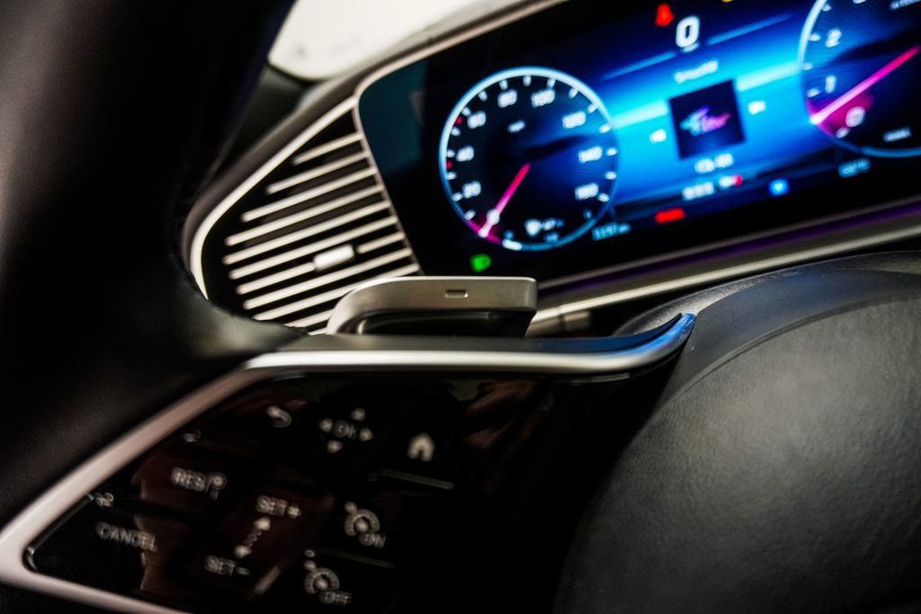 Used 2025 Mercedes-Benz GLE 450 4MATIC Coupe w/ Night Package image 18