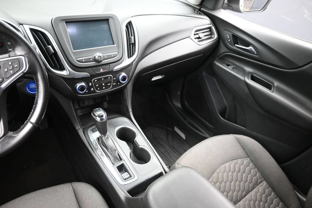 Used 2018 Chevrolet Equinox LT AWD/4WD image 15
