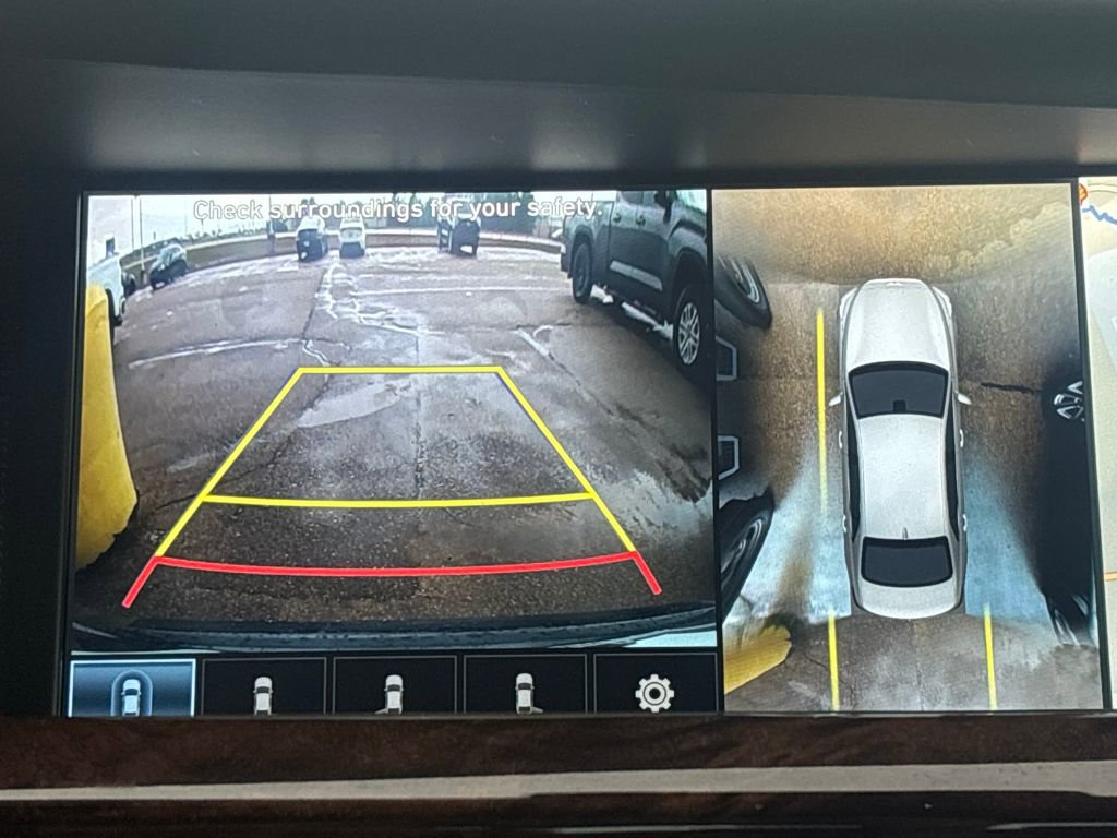 Used 2017 Genesis G90 5.0 Ultimate image 11