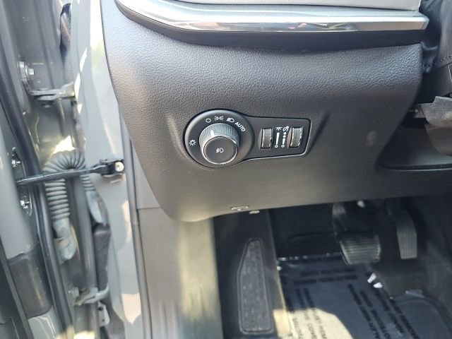 Used 2022 Jeep Compass Limited w/ Sun and Sound Group image 37