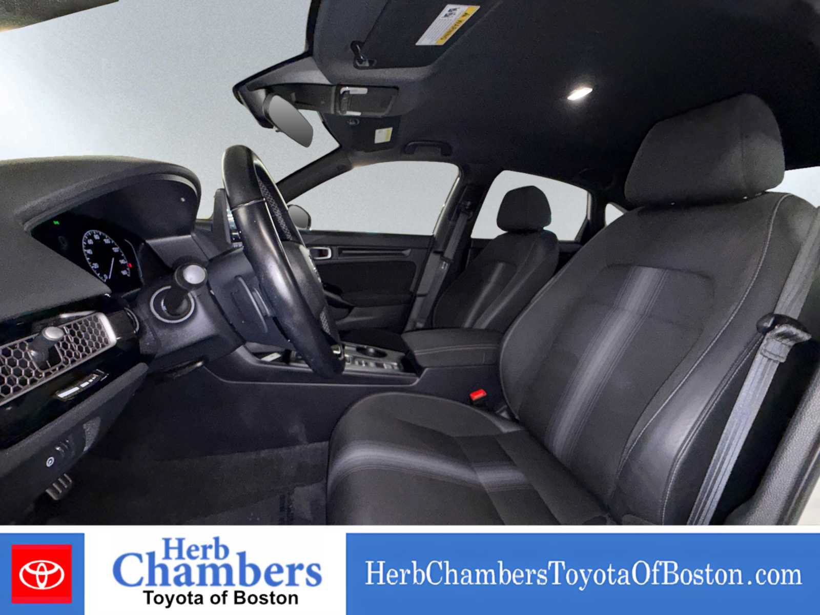 Used 2023 Honda Civic Sport image 6