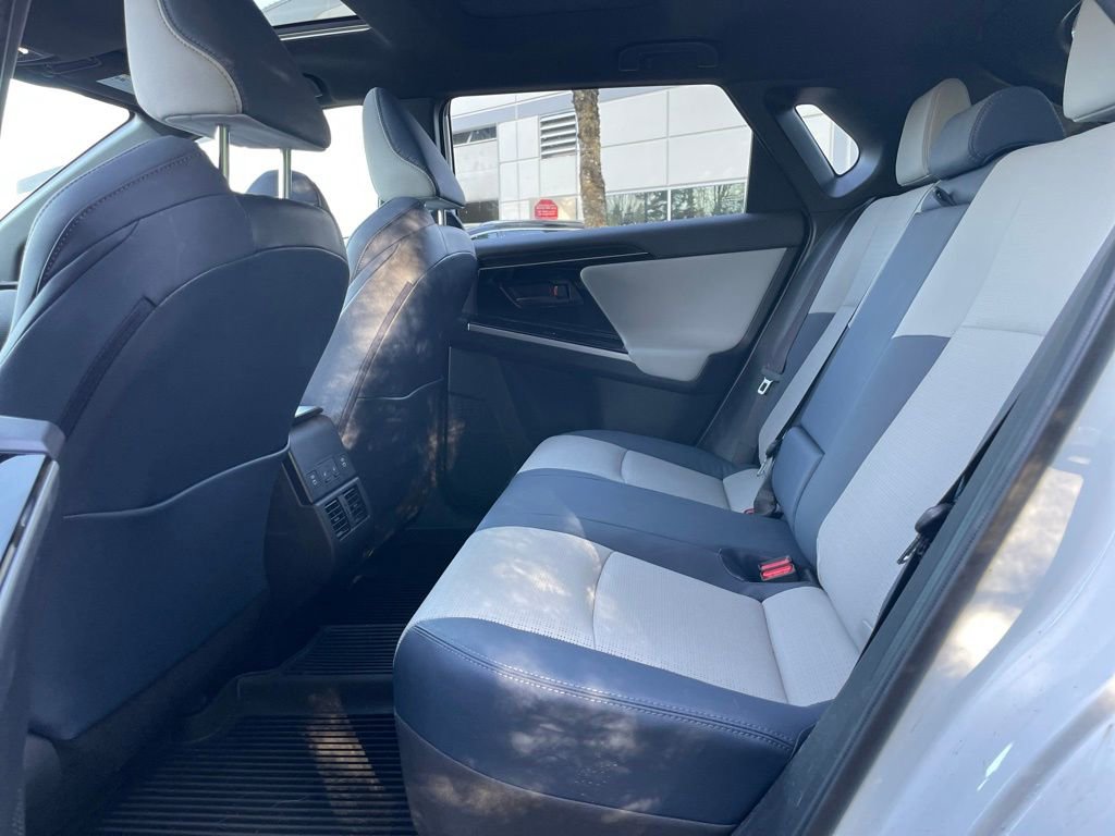 Used 2025 Subaru Solterra Touring w/ Touring Package image 20