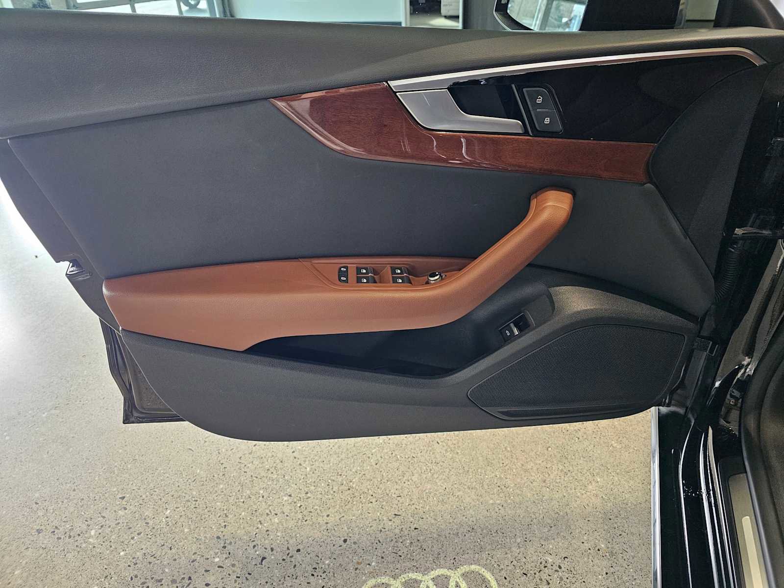 Used 2022 Audi A5 2.0T Premium image 21