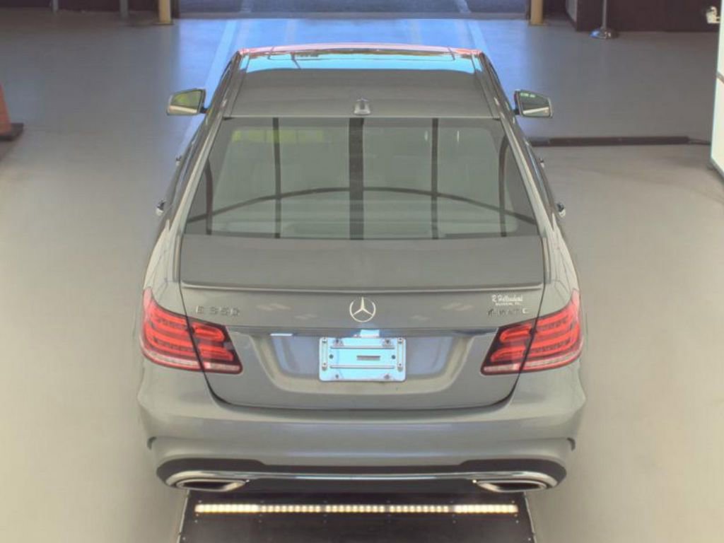 Used 2014 Mercedes-Benz E 350 4MATIC Sedan w/ Premium 1 Package image 4