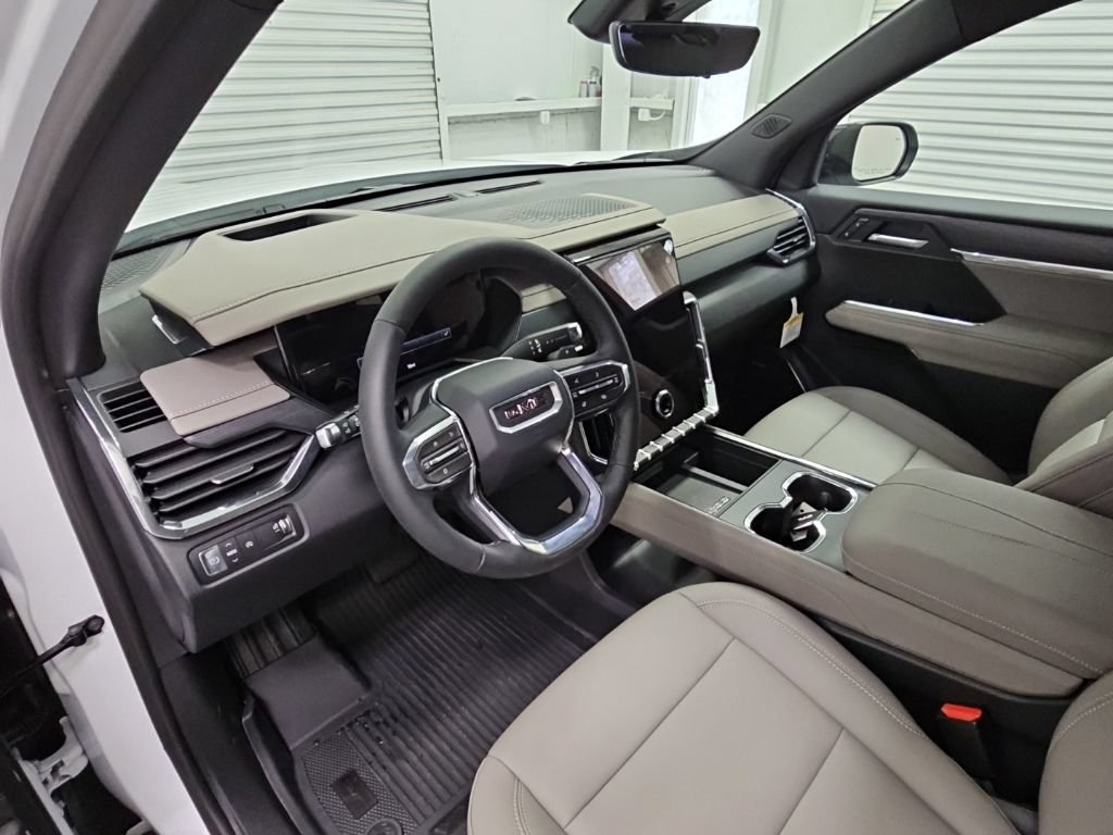 New 2026 GMC Acadia Elevation w/ Black Edition FWD image 12