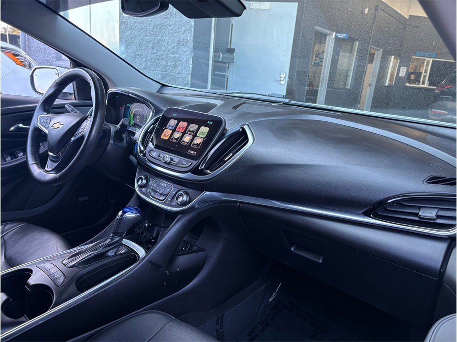 Used 2017 Chevrolet Volt Premier w/ Driver Confidence II Package image 23
