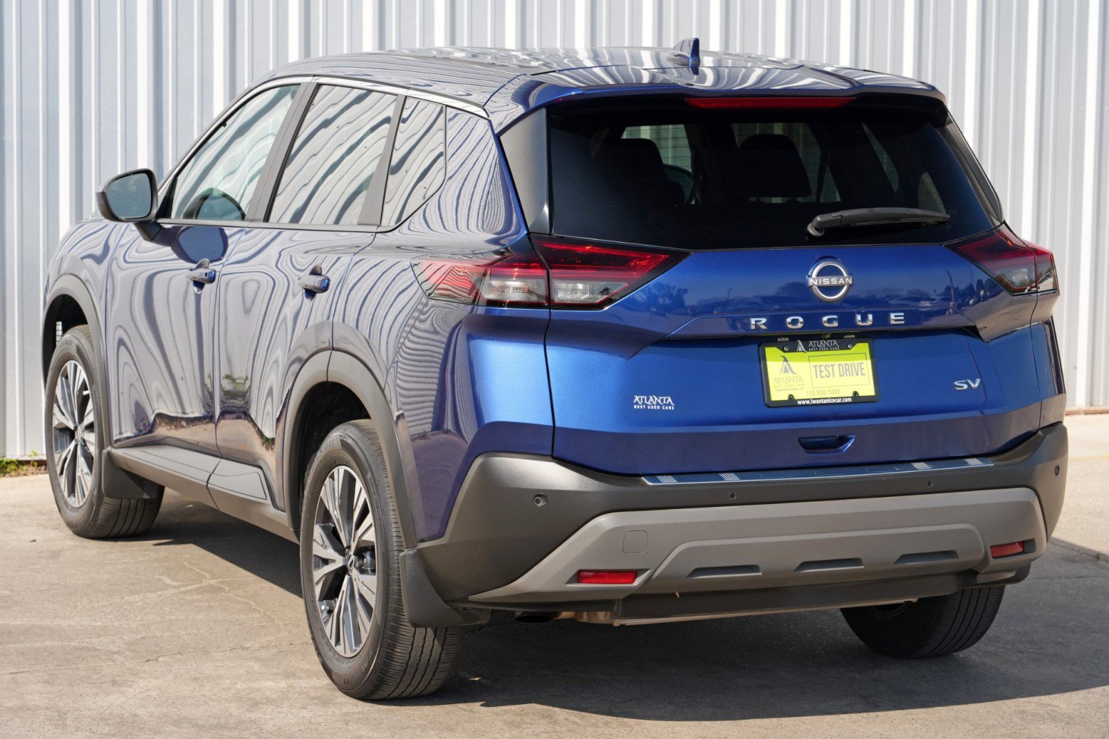 Used 2023 Nissan Rogue SV FWD image 45