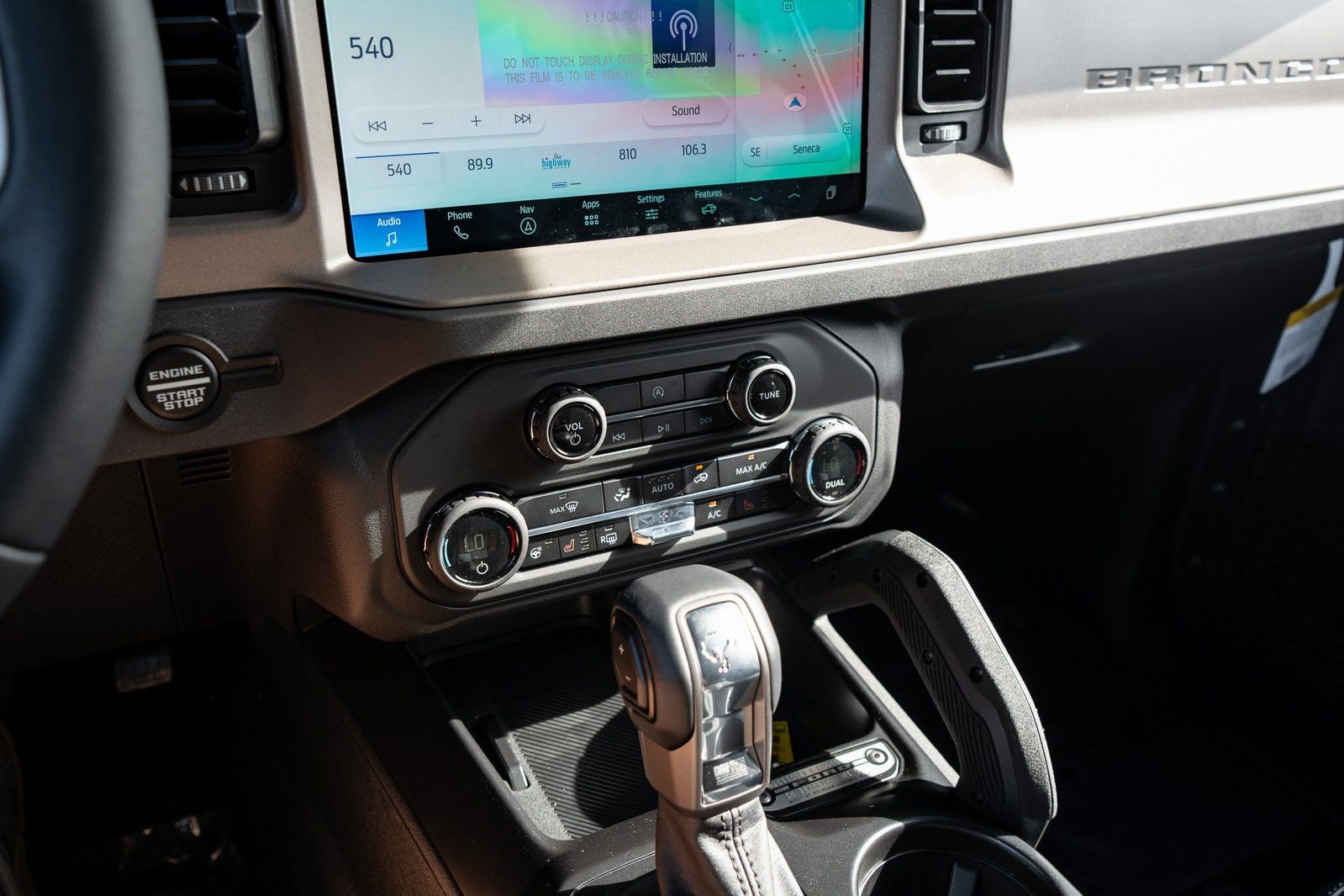 New 2025 Ford Bronco Outer Banks w/ Sasquatch Package image 26