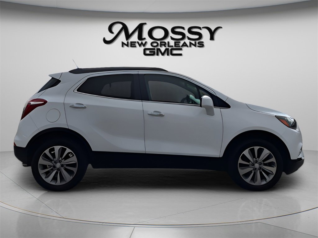 Used 2020 Buick Encore Preferred image 4