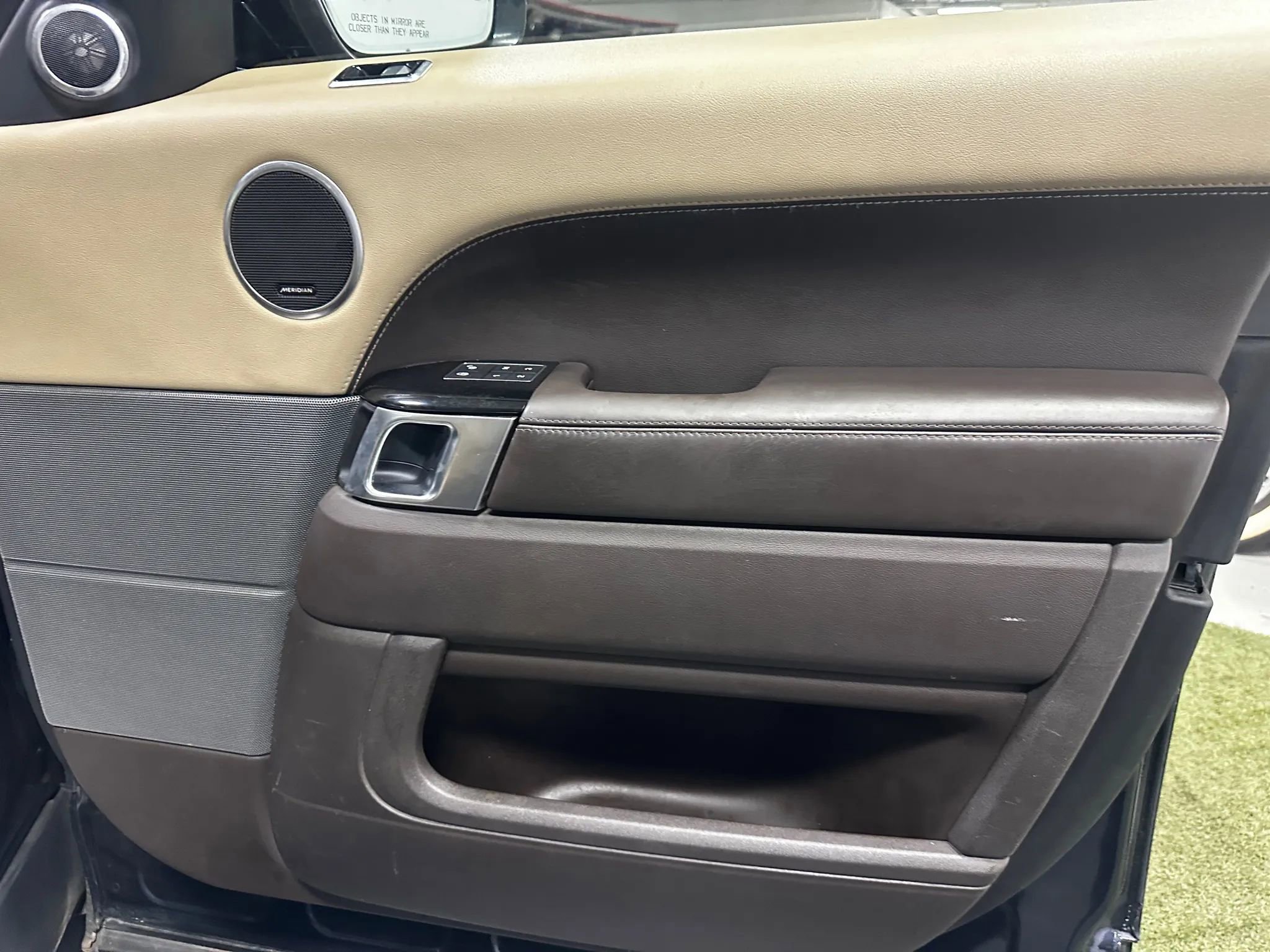 Used 2019 Land Rover Range Rover Sport HSE image 27