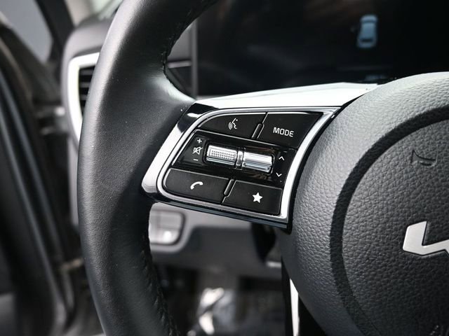 Used 2025 Kia Seltos S image 18