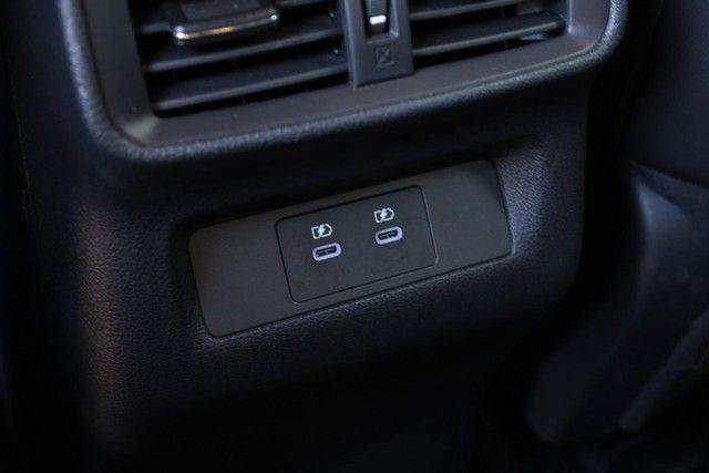 Used 2025 Nissan Murano SV AWD/4WD image 22