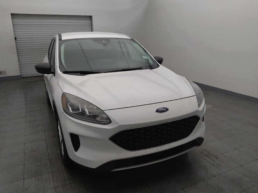Used 2022 Ford Escape SE w/ Cold Weather Package image 14