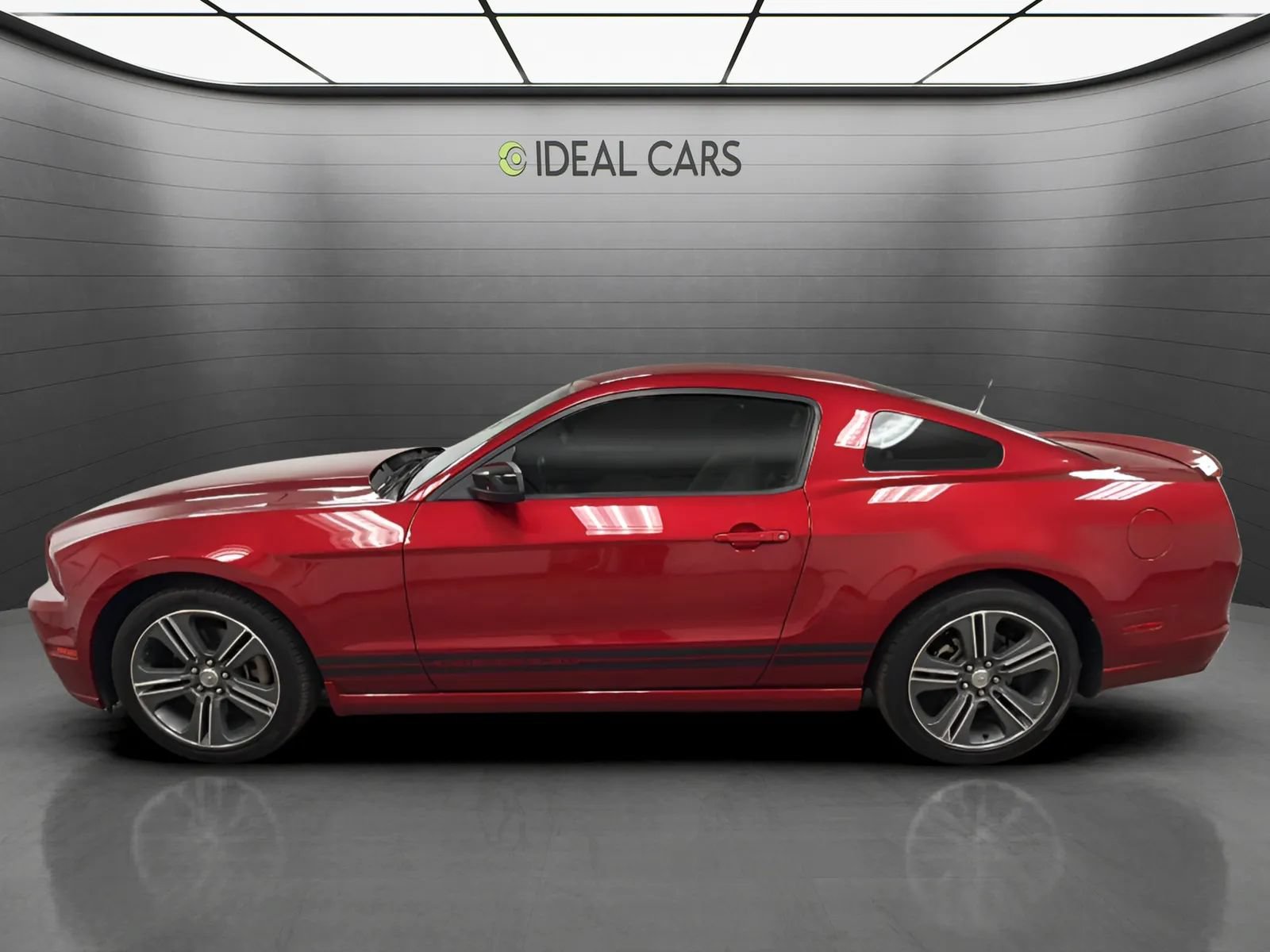 Used 2013 Ford Mustang Coupe w/ V6 Performance Pkg RWD image 8