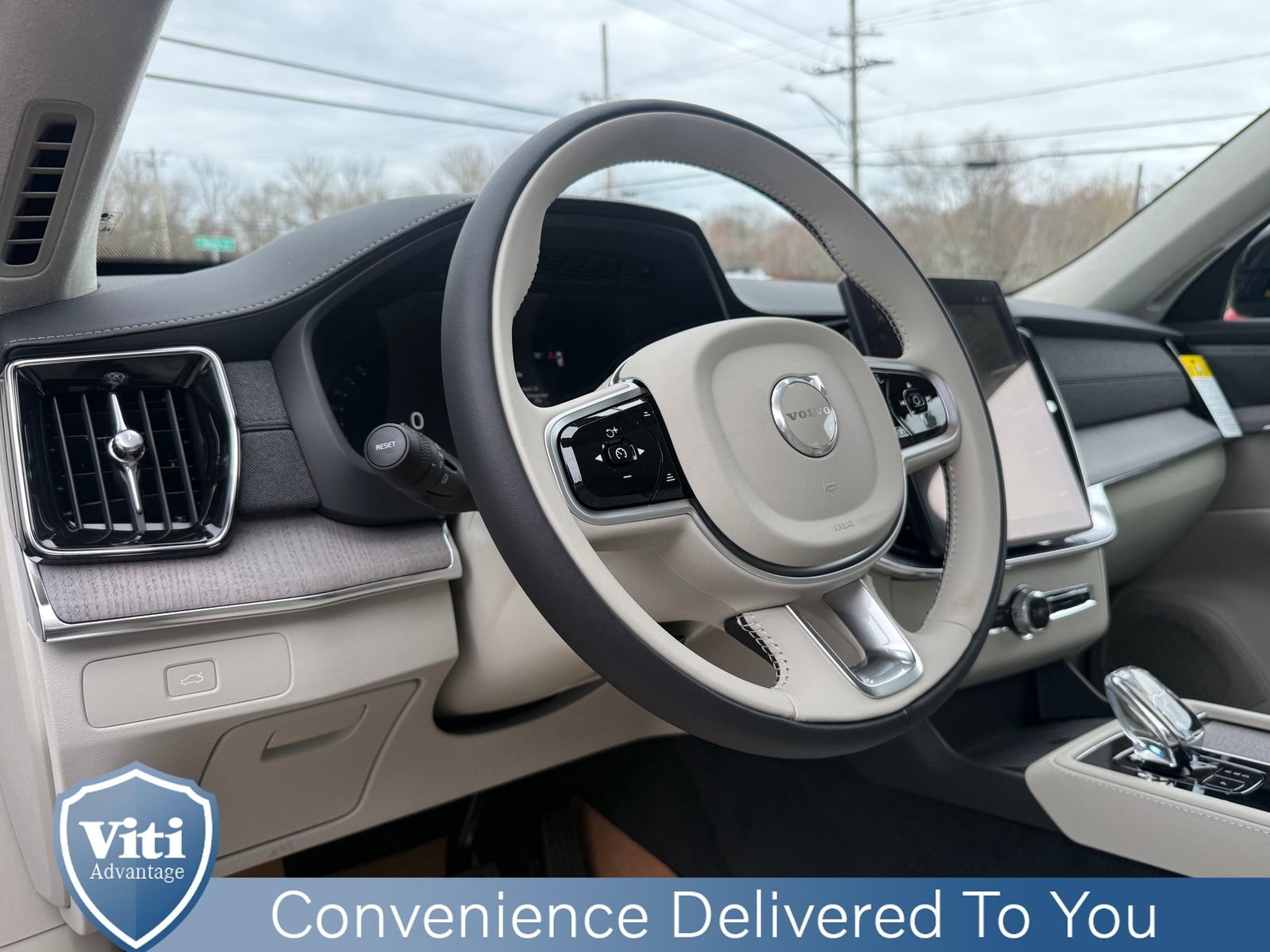 New 2026 Volvo XC90 B6 Ultra w/ Lounge Package image 12