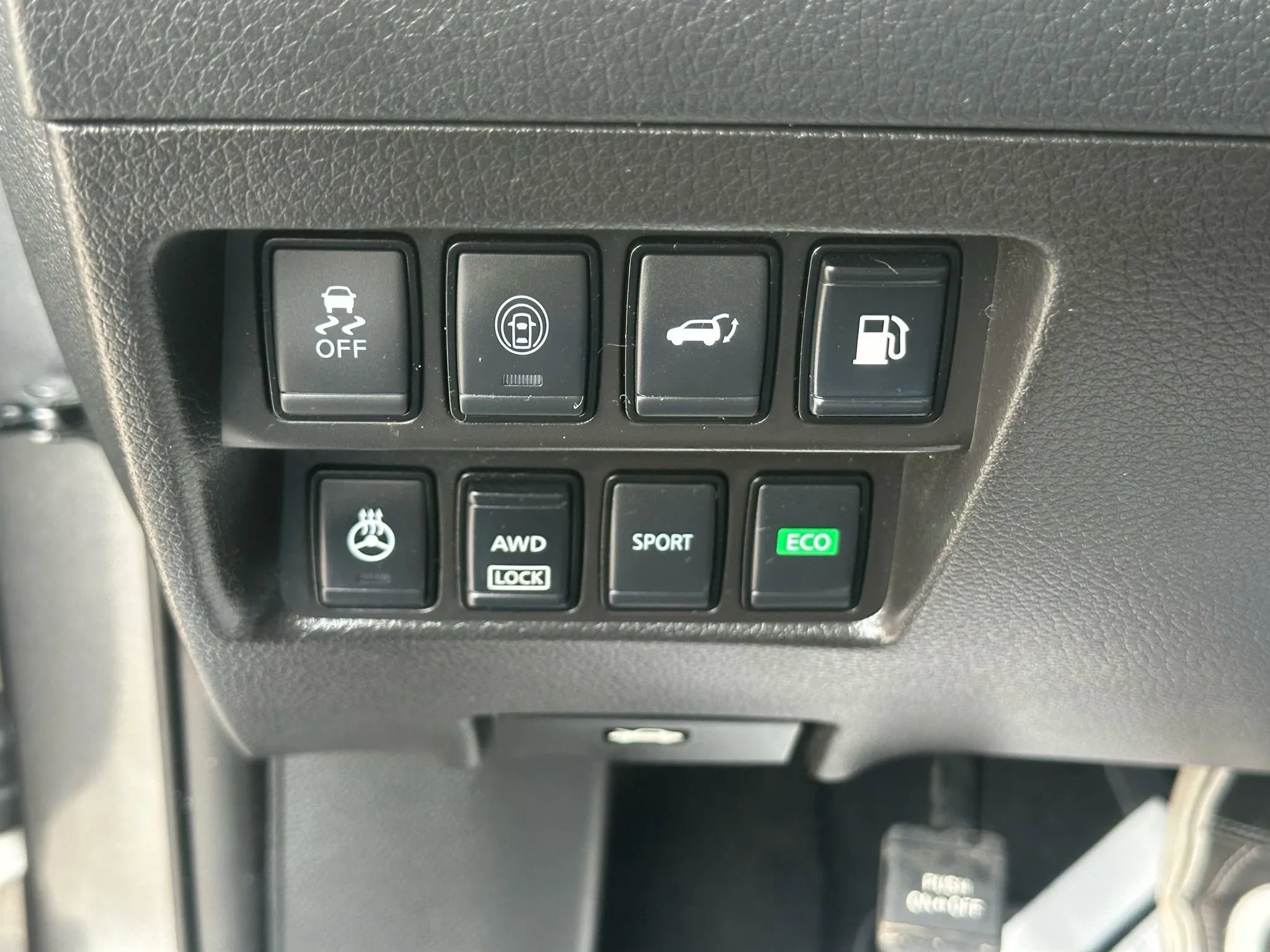 Used 2018 Nissan Rogue SL w/ Premium Package image 27