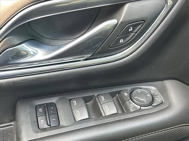 Certified 2023 GMC Yukon AT4 w/ AT4 Premium Plus Package AWD/4WD image 24