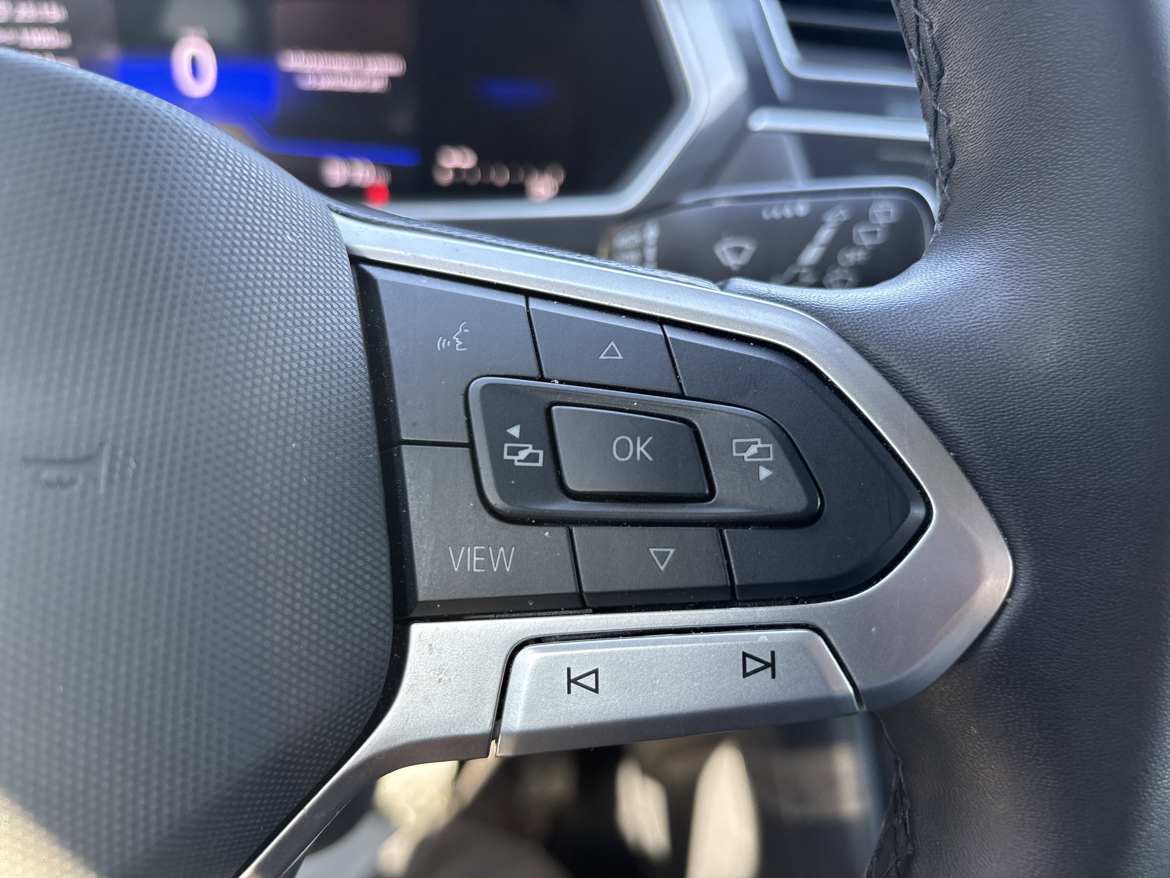 Used 2024 Volkswagen Tiguan Wolfsburg Edition AWD/4WD image 20