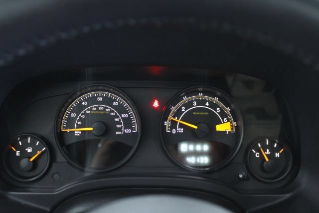 Used 2016 Jeep Patriot High Altitude FWD image 18
