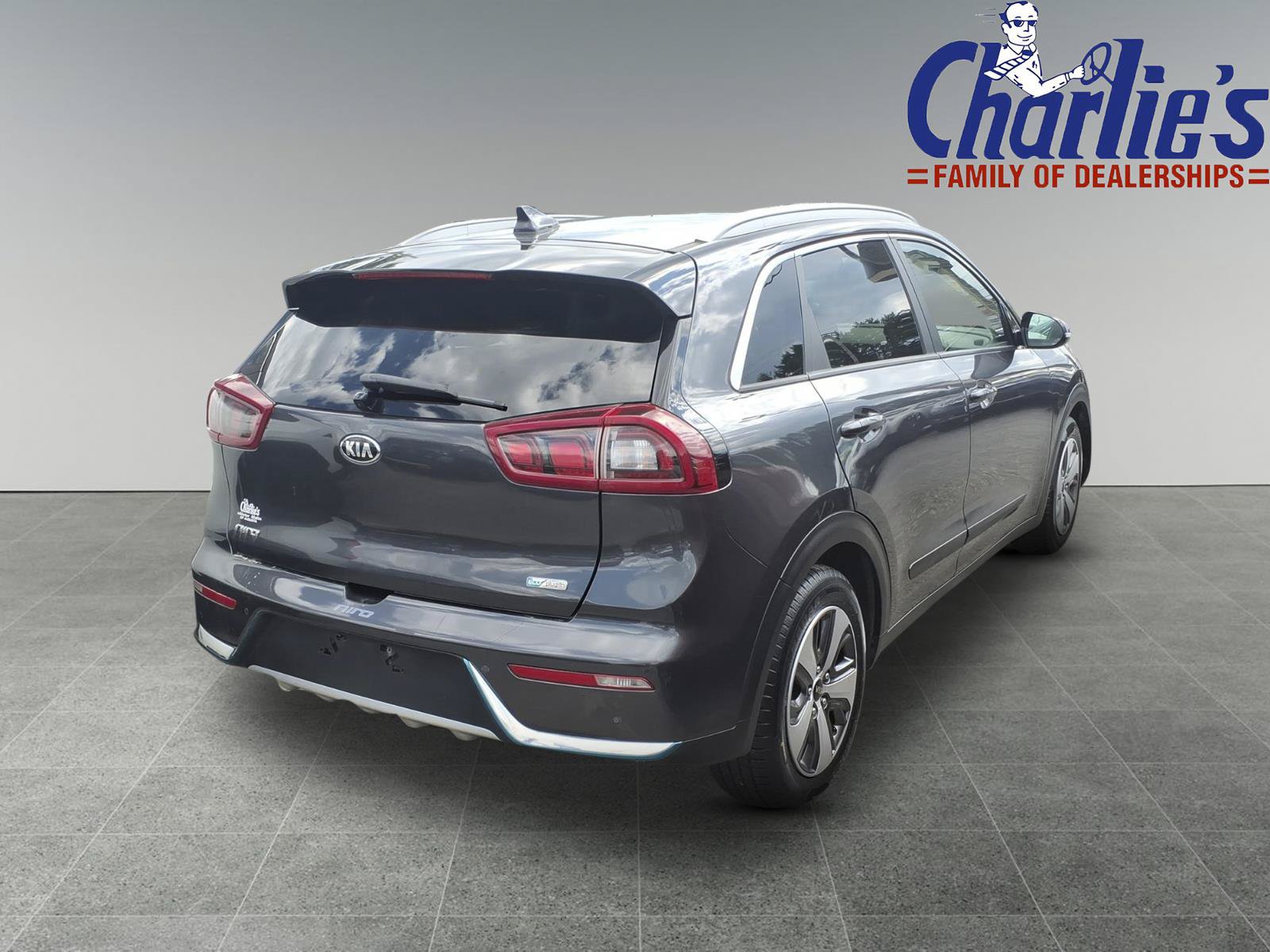 Used 2019 Kia Niro EX Premium FWD image 4