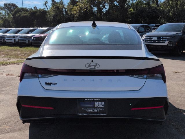 New 2026 Hyundai Elantra SEL Sport FWD image 6