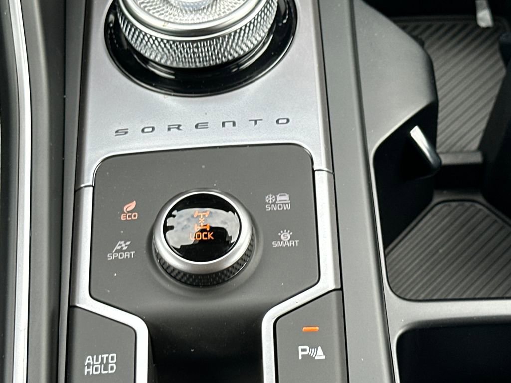 New 2025 Kia Sorento EX image 27