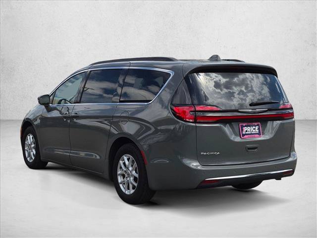 Used 2022 Chrysler Pacifica Touring-L FWD image 8