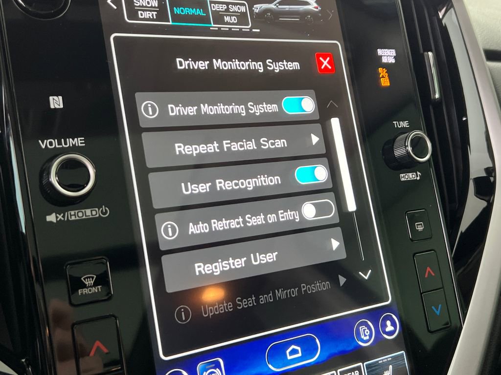 Certified 2023 Subaru Ascent Limited w/ Technology Package image 40