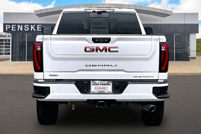 Certified 2024 GMC Sierra 2500 Denali w/ Denali Reserve Package AWD/4WD image 5