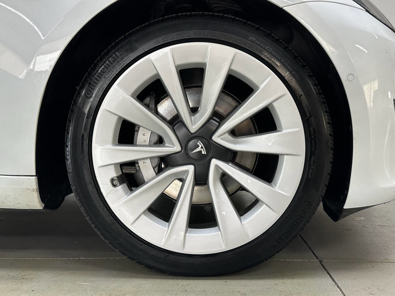 Used 2022 Tesla Model 3 Long Range image 28