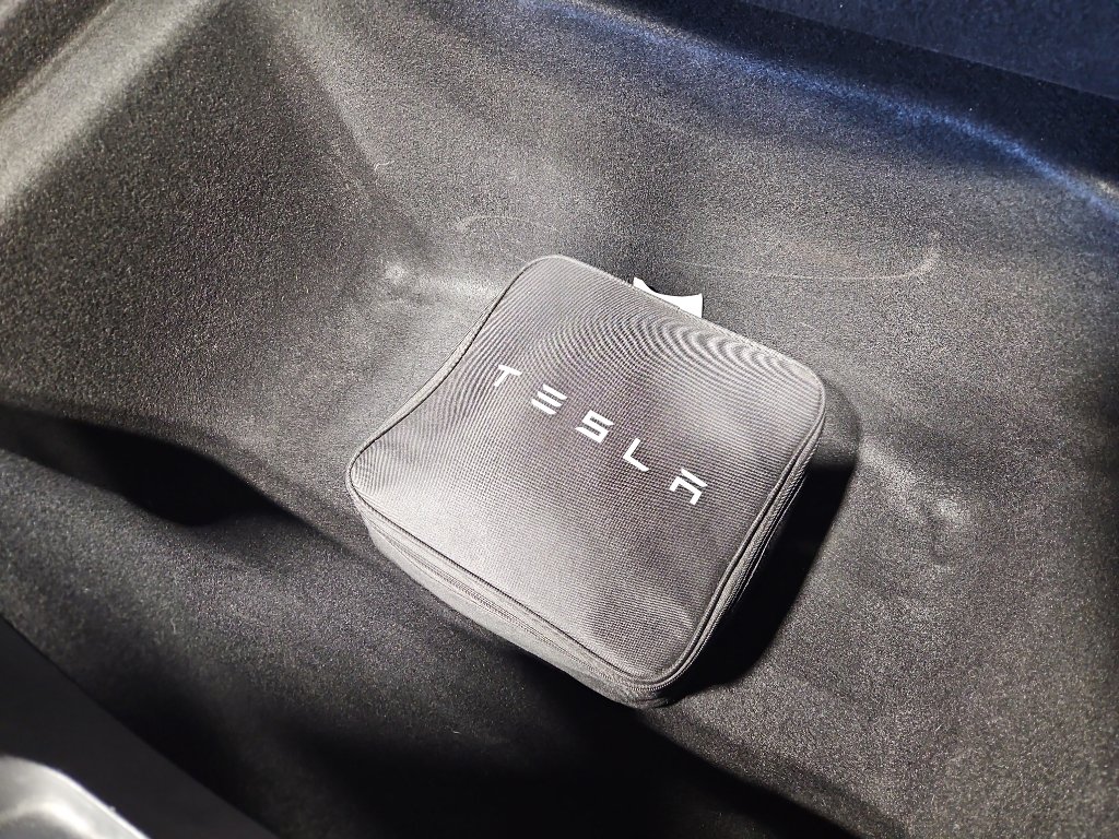 Used 2018 Tesla Model 3 Performance AWD/4WD image 6