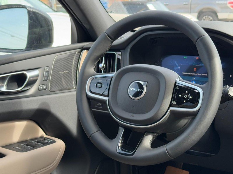 New 2026 Volvo XC60 B5 Plus w/ Protection Package Premier AWD/4WD image 7