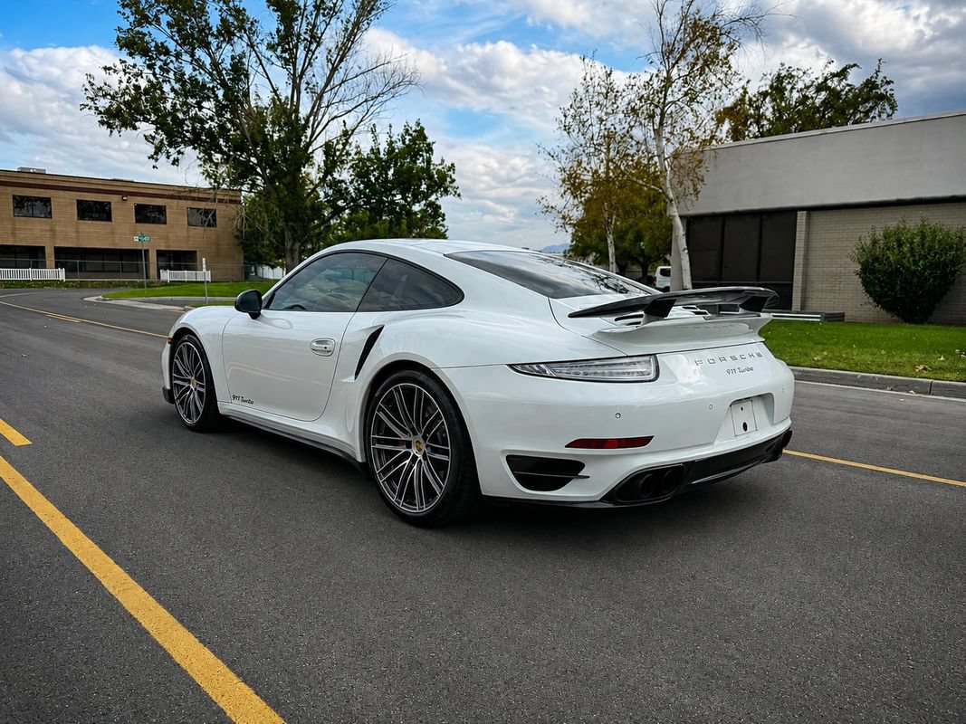 Used 2016 Porsche 911 Turbo AWD/4WD image 4