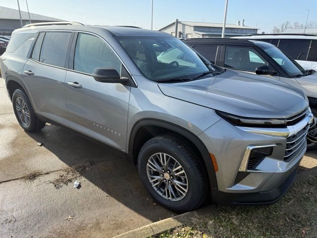 New 2026 Chevrolet Traverse LT w/ LPO, Floor Liner Package