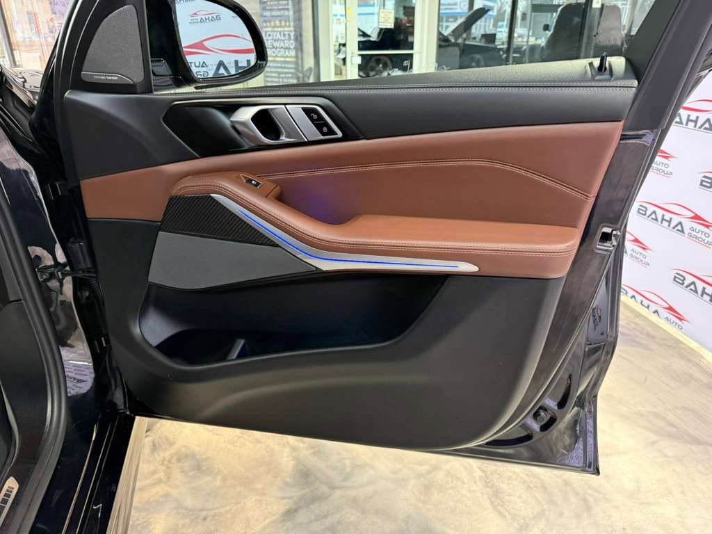 Used 2026 BMW X5 M60i image 68