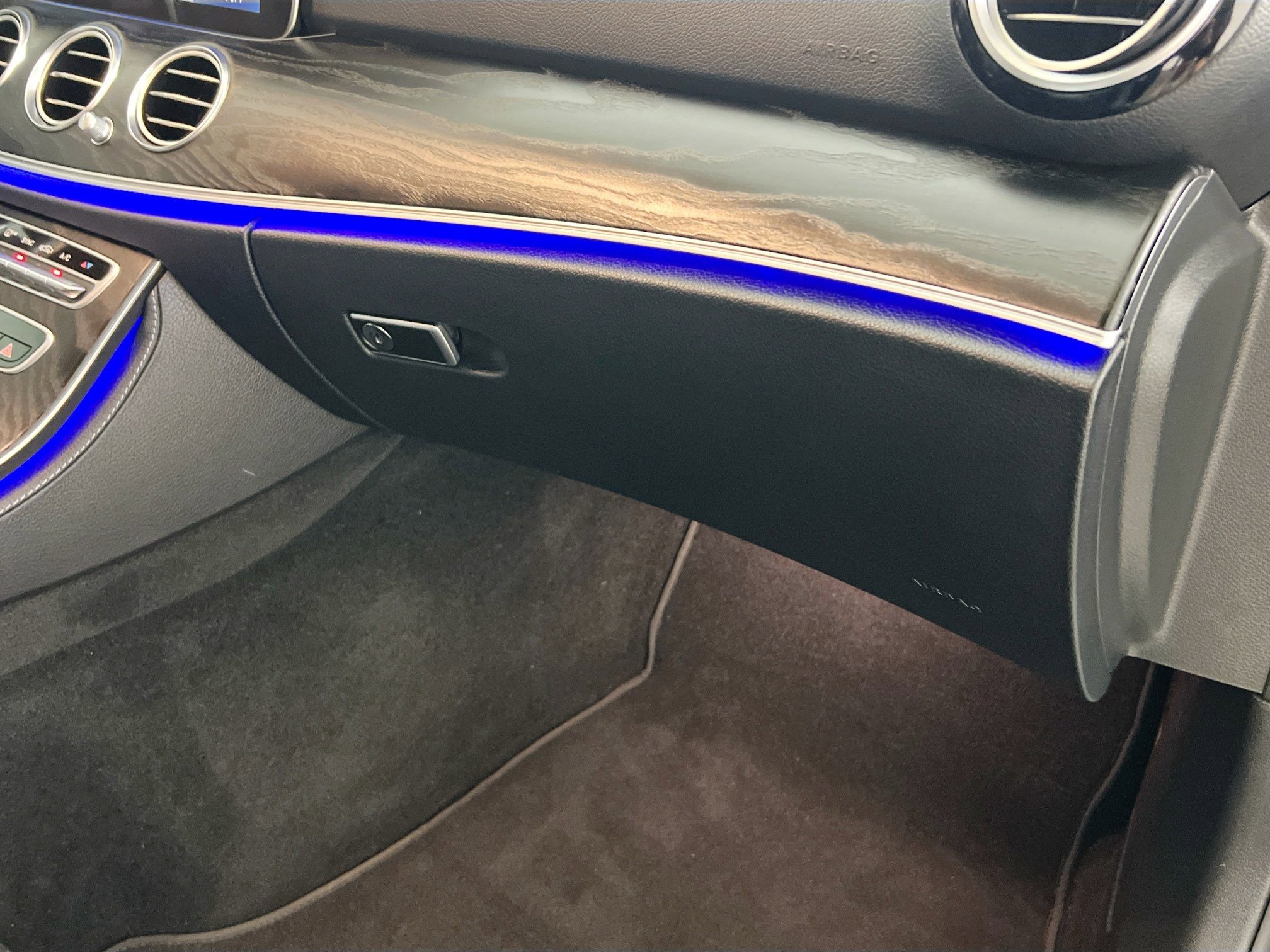 Used 2022 Mercedes-Benz E 350 Sedan image 35