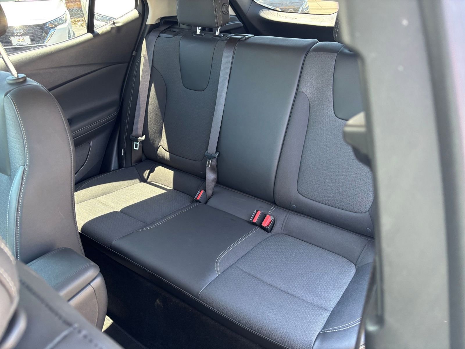 Used 2025 Buick Encore GX Preferred FWD image 37