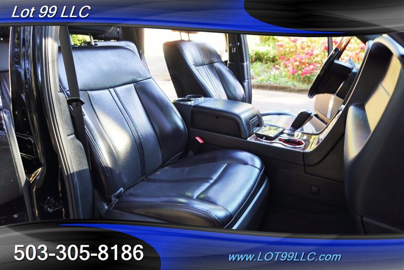 Used 2017 Lincoln Navigator Select AWD/4WD image 21