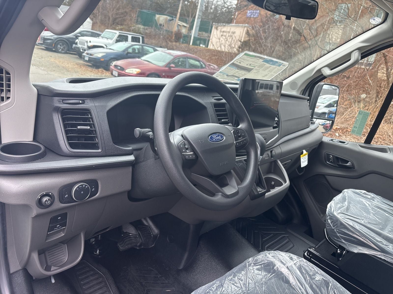 New 2026 Ford Transit 250 Low Roof w/ Load Area Protection Package RWD image 10