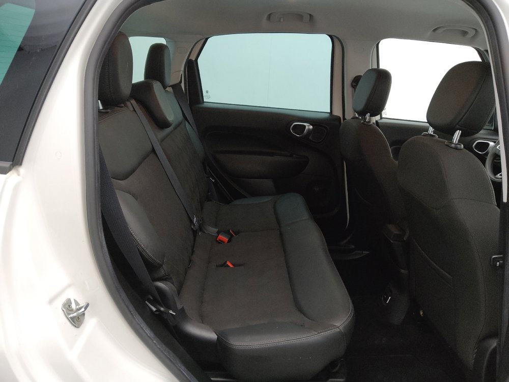 Used 2019 FIAT 500L Pop w/ Popular Equipment Group FWD image 19