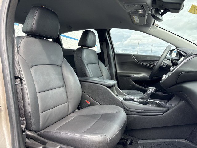 Certified 2022 Chevrolet Malibu LT w/ Leather Package image 24