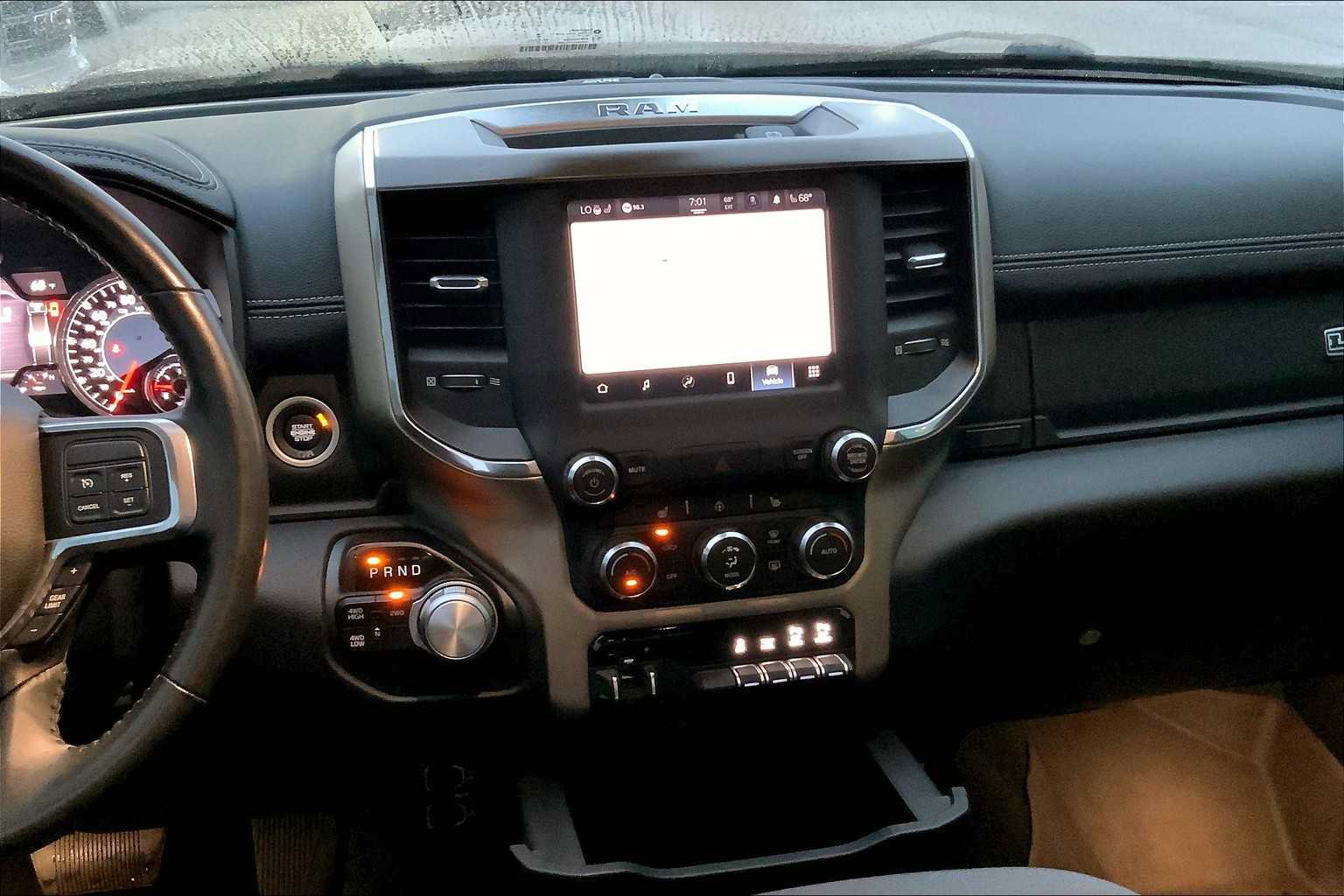 Used 2022 RAM 2500 Laramie w/ Protection Group image 6