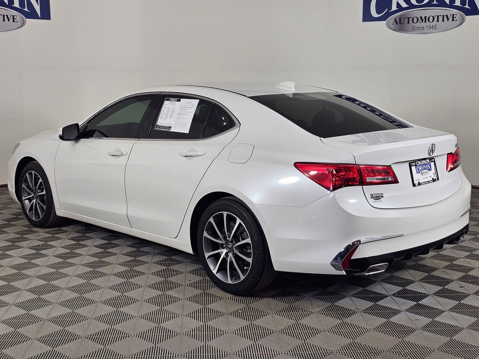 Used 2019 Acura TLX V6 image 3