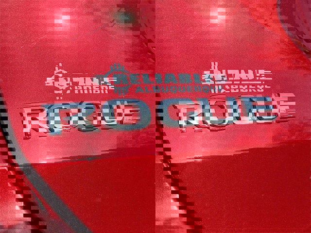 Used 2018 Nissan Rogue SV image 28